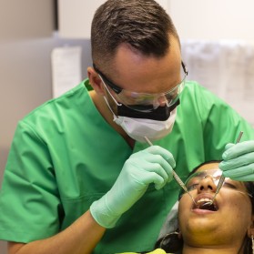 Dentist for Mobile Dentistry – Make a Social Impact