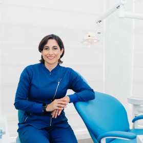 Dentist