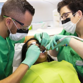 Dental assistant mobile dentistry with social purpose