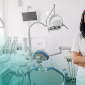 What Does a Typical Workday Look Like for a Dentist in the Netherlands?