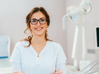 Ophthalmologist in a small regional hospital in Belgium