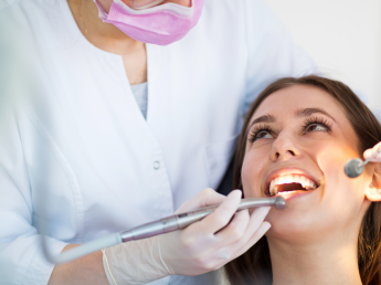 French speaking dentist